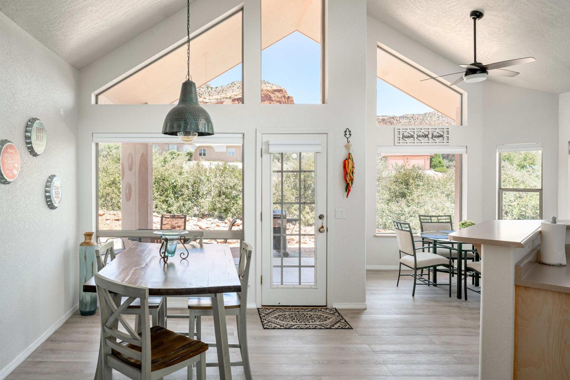 Red Rock Vista - Luxe Comfort & Breathtaking Views Holiday home Sedona