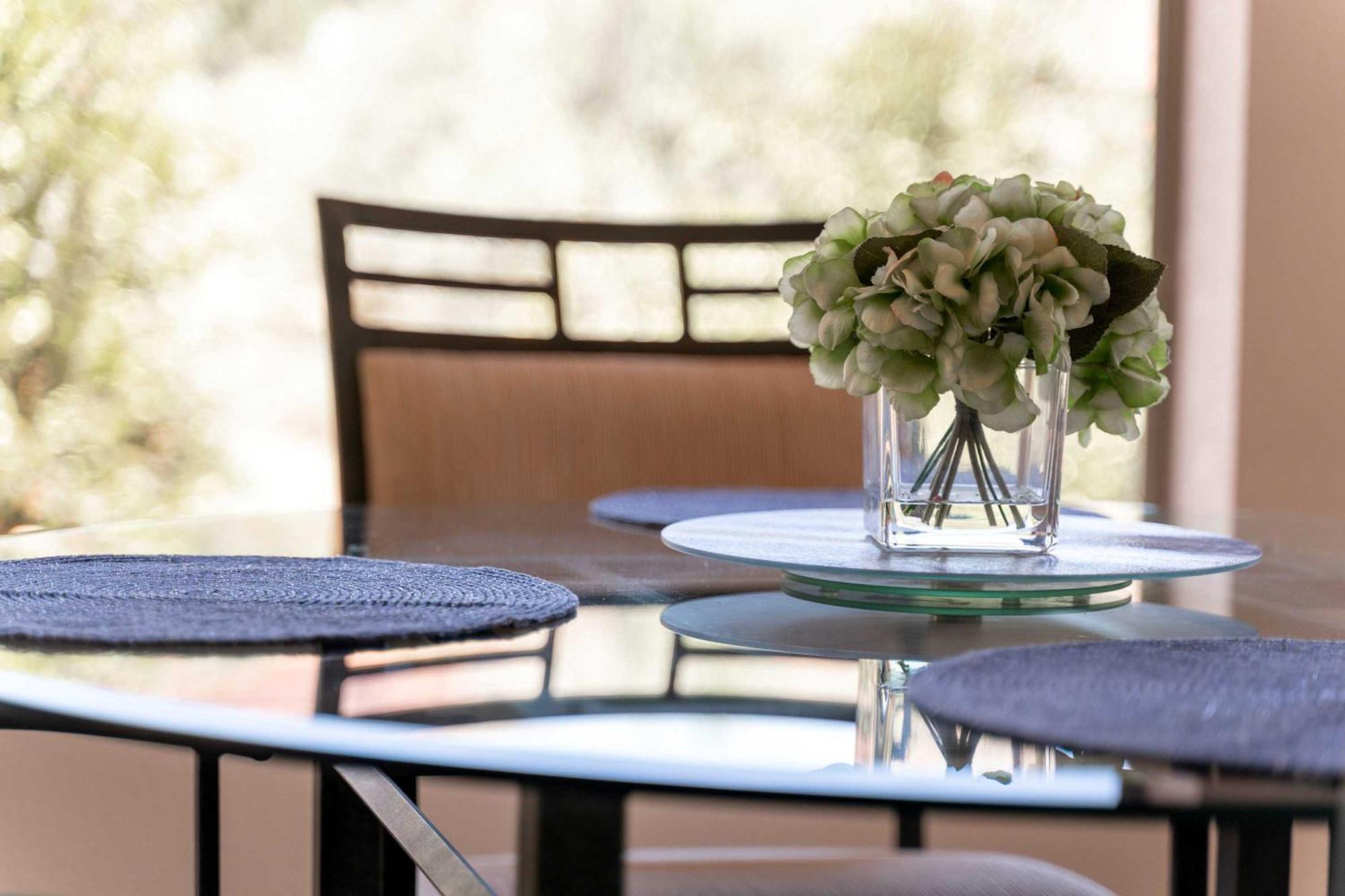 Red Rock Vista - Luxe Comfort & Breathtaking Views *