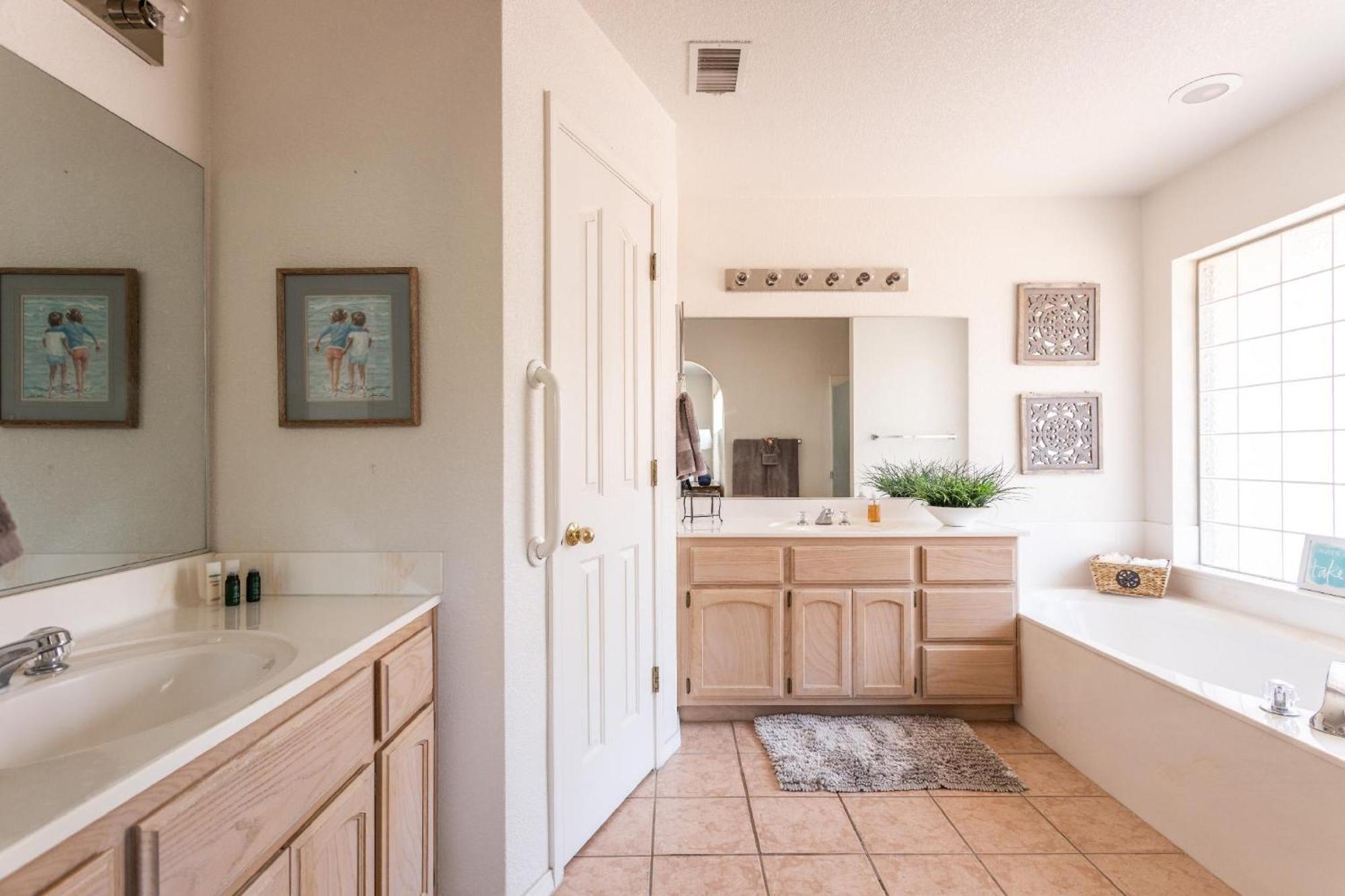 Holiday home Red Rock Vista - Luxe Comfort & Breathtaking Views